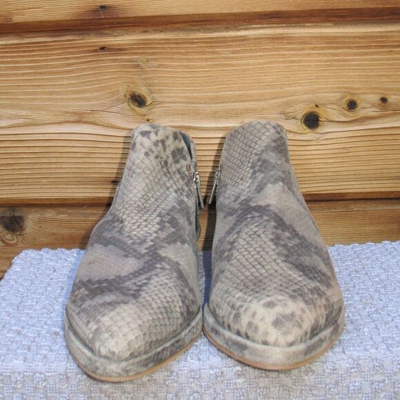 Free People Shoe Boots - Picture 3 of 8